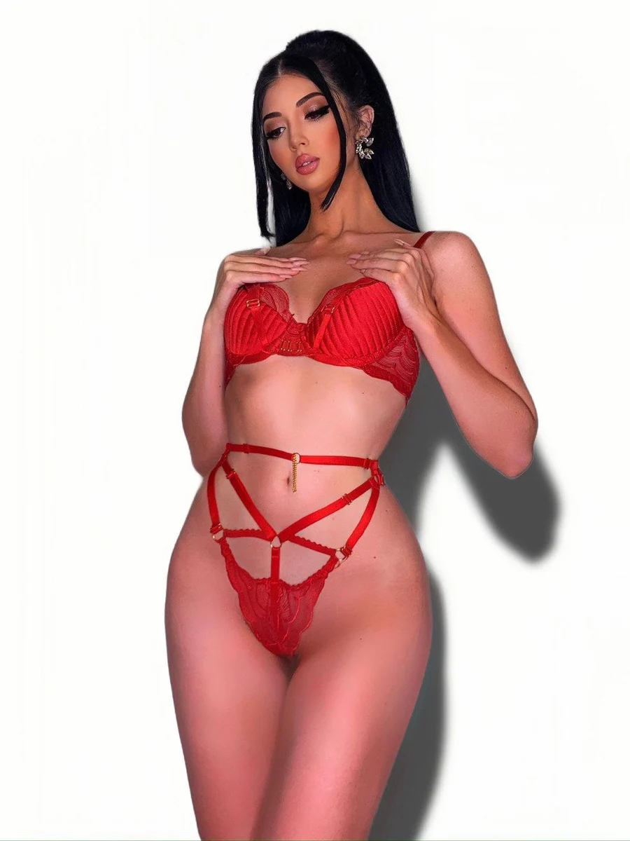 Autumn escort in Dubai