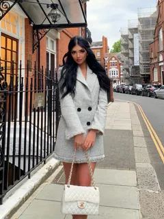 Autumn escort in Dubai