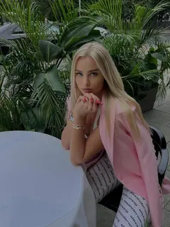 Eden escort in Dubai