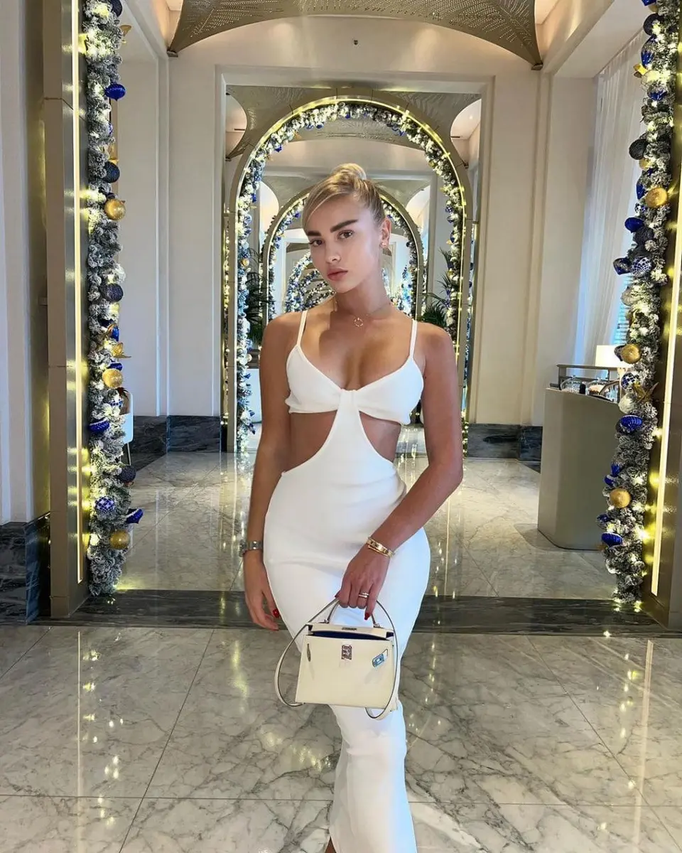 Eden escort in Dubai