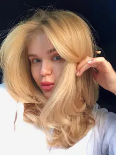 Madelyn escort in Dubai